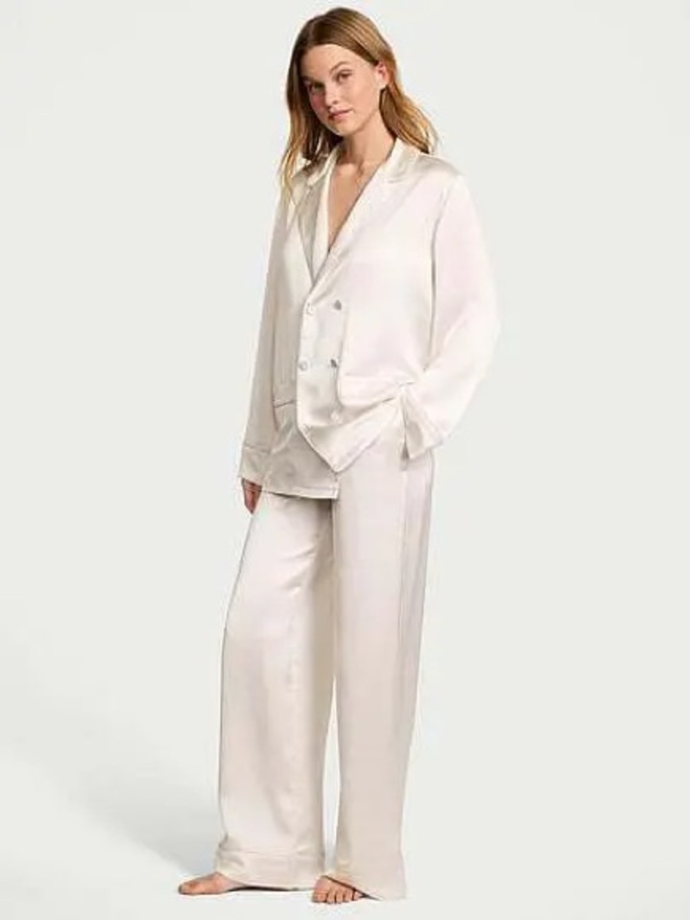 Victoria's Secret Luxe Satin Bridal Double-Breasted Pajama Set Size: MLong